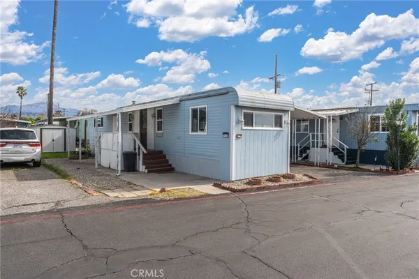 $1,899 | 26250 9th Street, Unit SPC 105, Highland, CA 92346