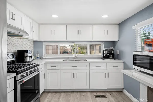 $1,899 | 26250 9th Street, Unit SPC 105, Highland, CA 92346
