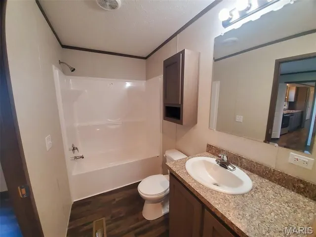 $127,500 | 105 North Cherry Street, Lewistown, MO 63452