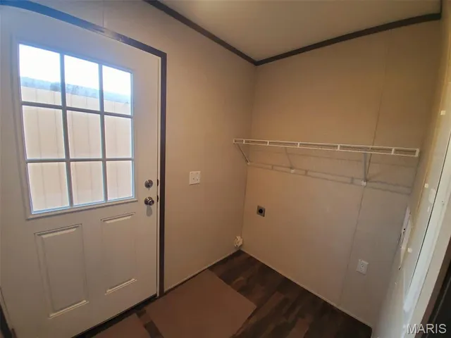 $127,500 | 105 North Cherry Street, Lewistown, MO 63452