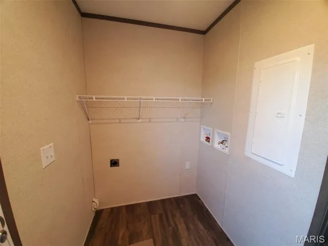 $127,500 | 105 North Cherry Street, Lewistown, MO 63452