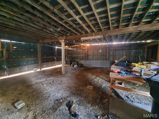 $127,500 | 105 North Cherry Street, Lewistown, MO 63452