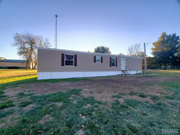 $127,500 | 105 South Cherry Street, Lewistown, MO 63452