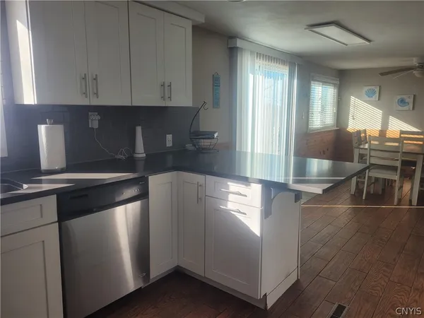 $2,595 | 2 South Rainbow Shores Road, Richland, NY 13142