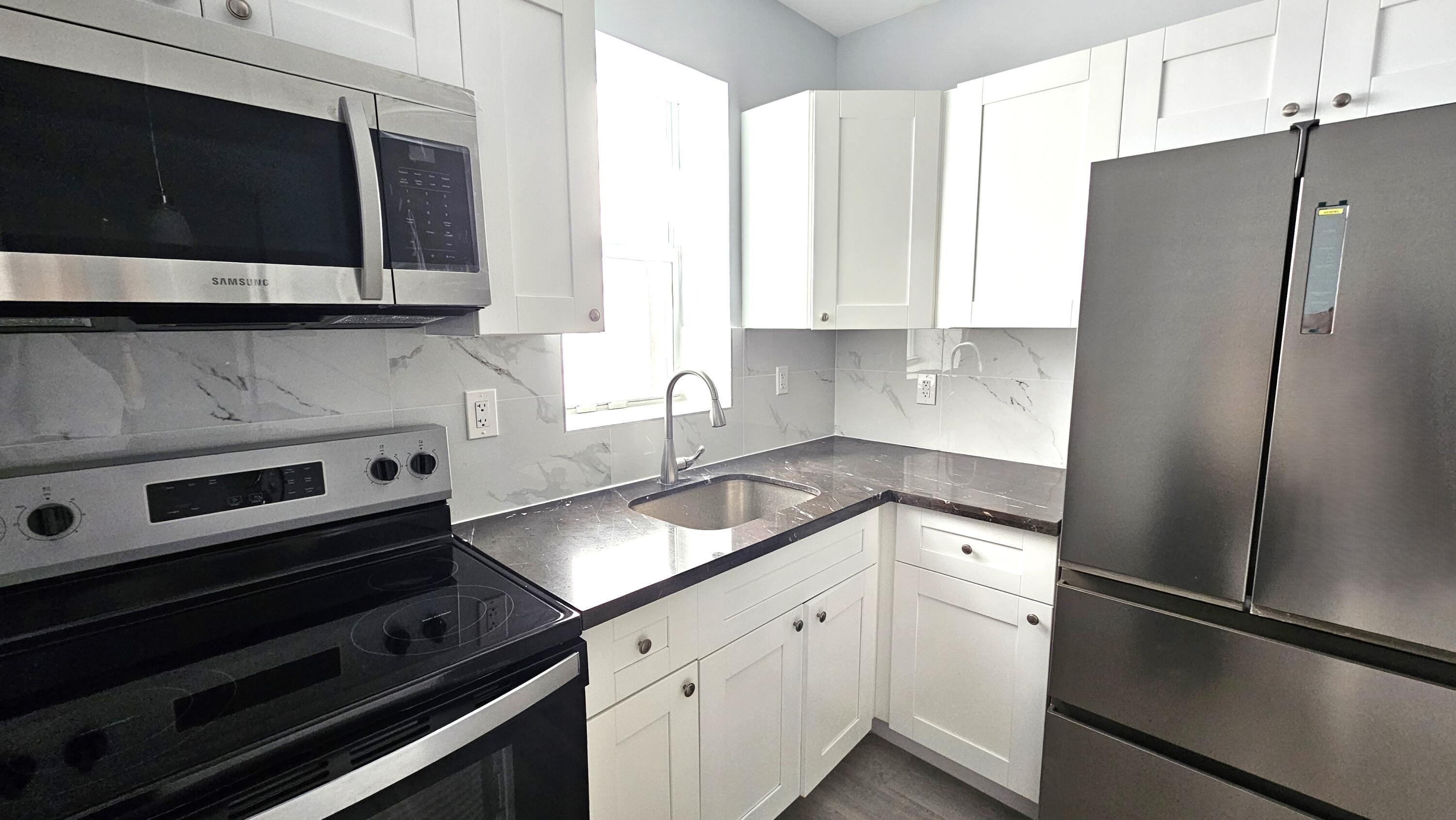 1142 Southwest 4th Street, Unit 4 Miami, FL 33130 - Photo 13 of 15 20241203_131812