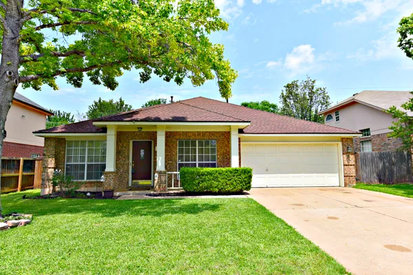 $2,295 | 3924 Newland Drive, Round Rock, TX 78681
