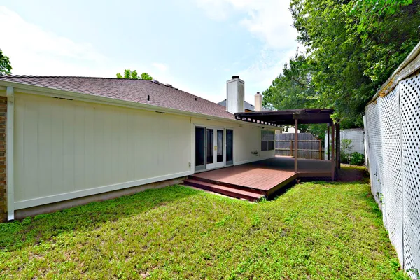 $2,295 | 3924 Newland Drive, Round Rock, TX 78681