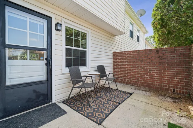 $229,000 | 8838 Hunter Ridge Drive, Charlotte, NC 28226