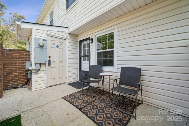 $229,000 | 8838 Hunter Ridge Drive, Charlotte, NC 28226