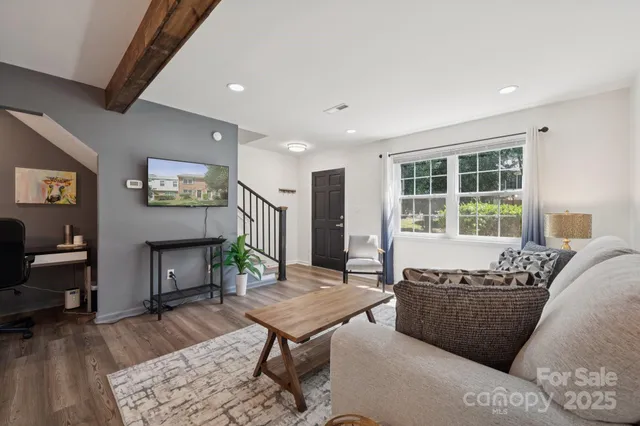 $229,000 | 8838 Hunter Ridge Drive, Charlotte, NC 28226