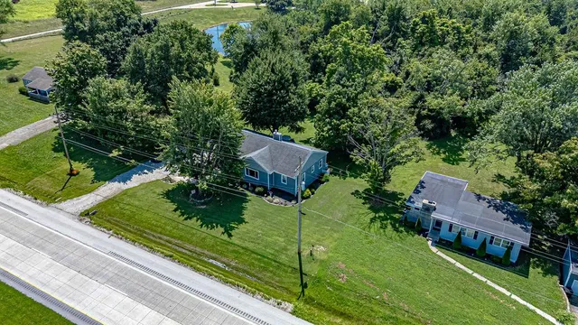 $289,900 | 10041 Highway 50, Aurora, IN 47001