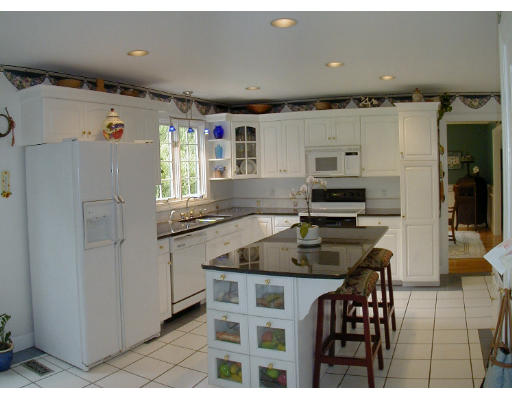 7 Sunset Road Needham, MA 02494 - Photo 3 of 4