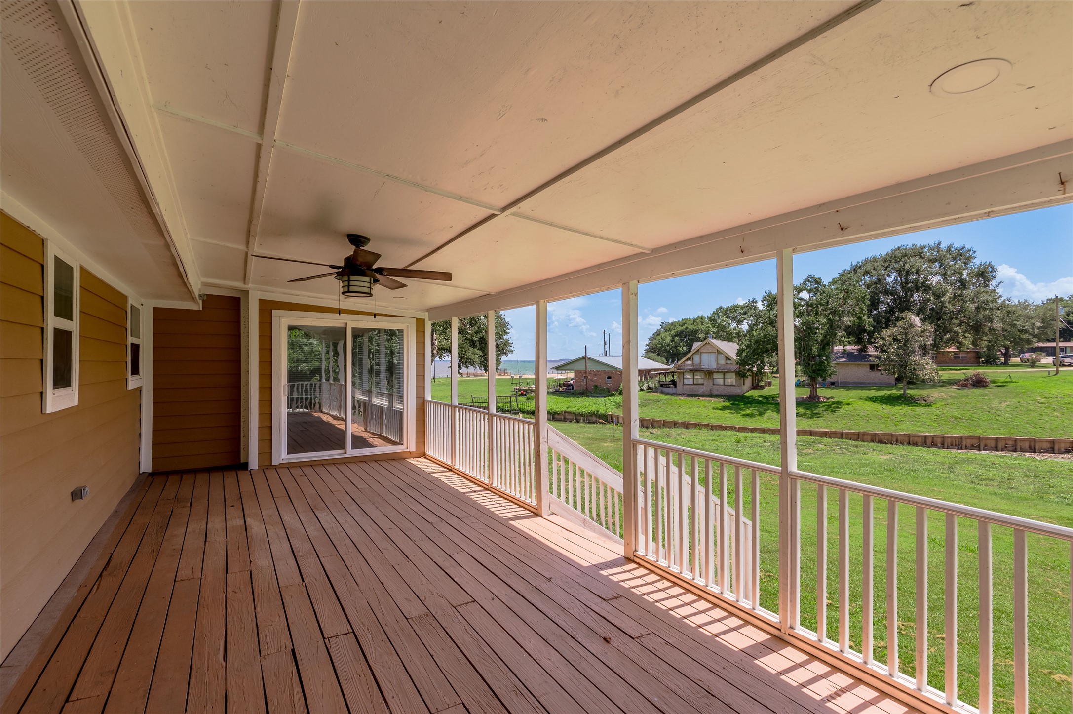 280 Crestmont Point Blank, TX 77364 - Photo 31 of 35