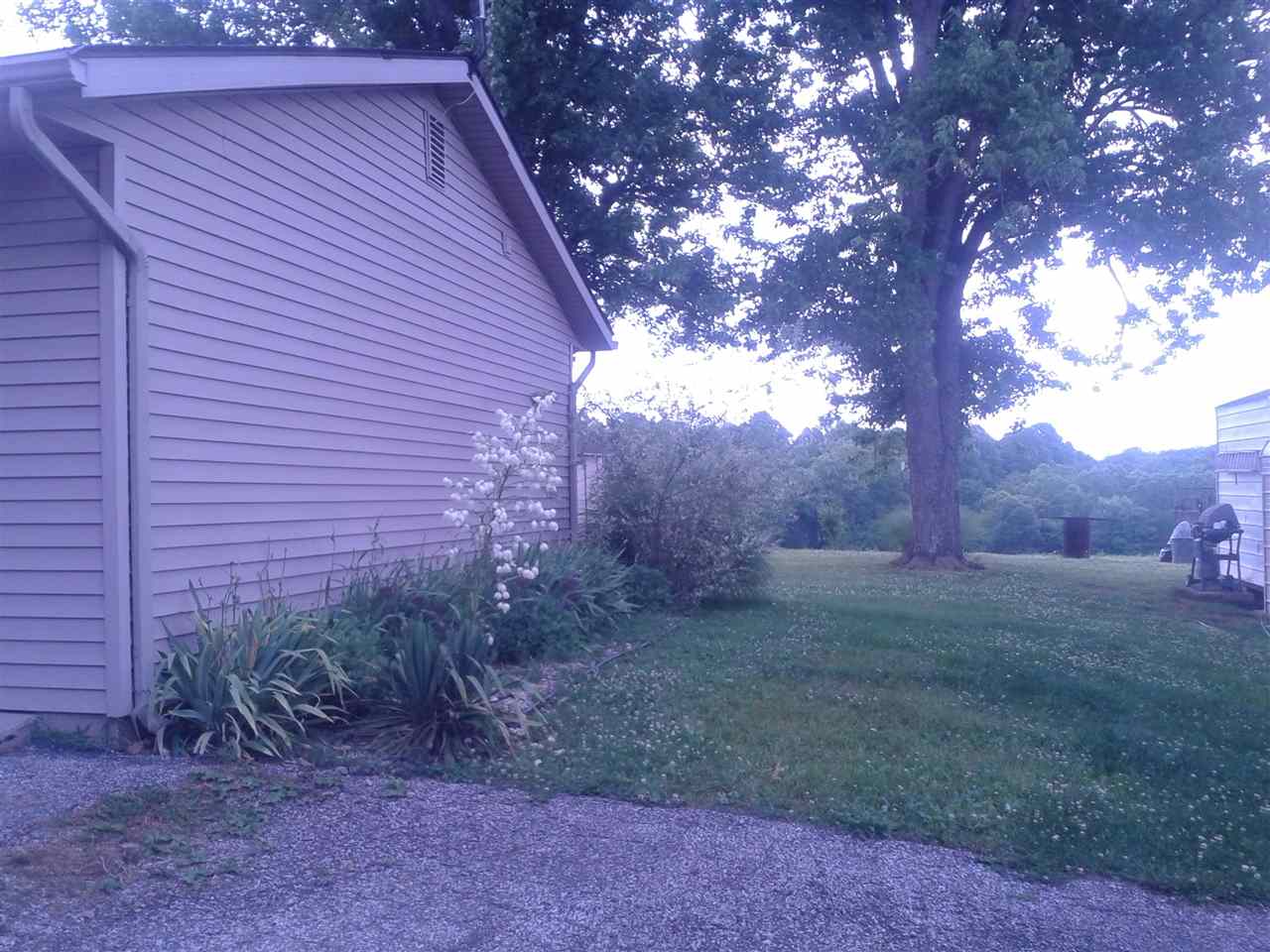 7285 Zikes Road South Bloomington, IN 47401 - Photo 15 of 18 Gallery Image 15