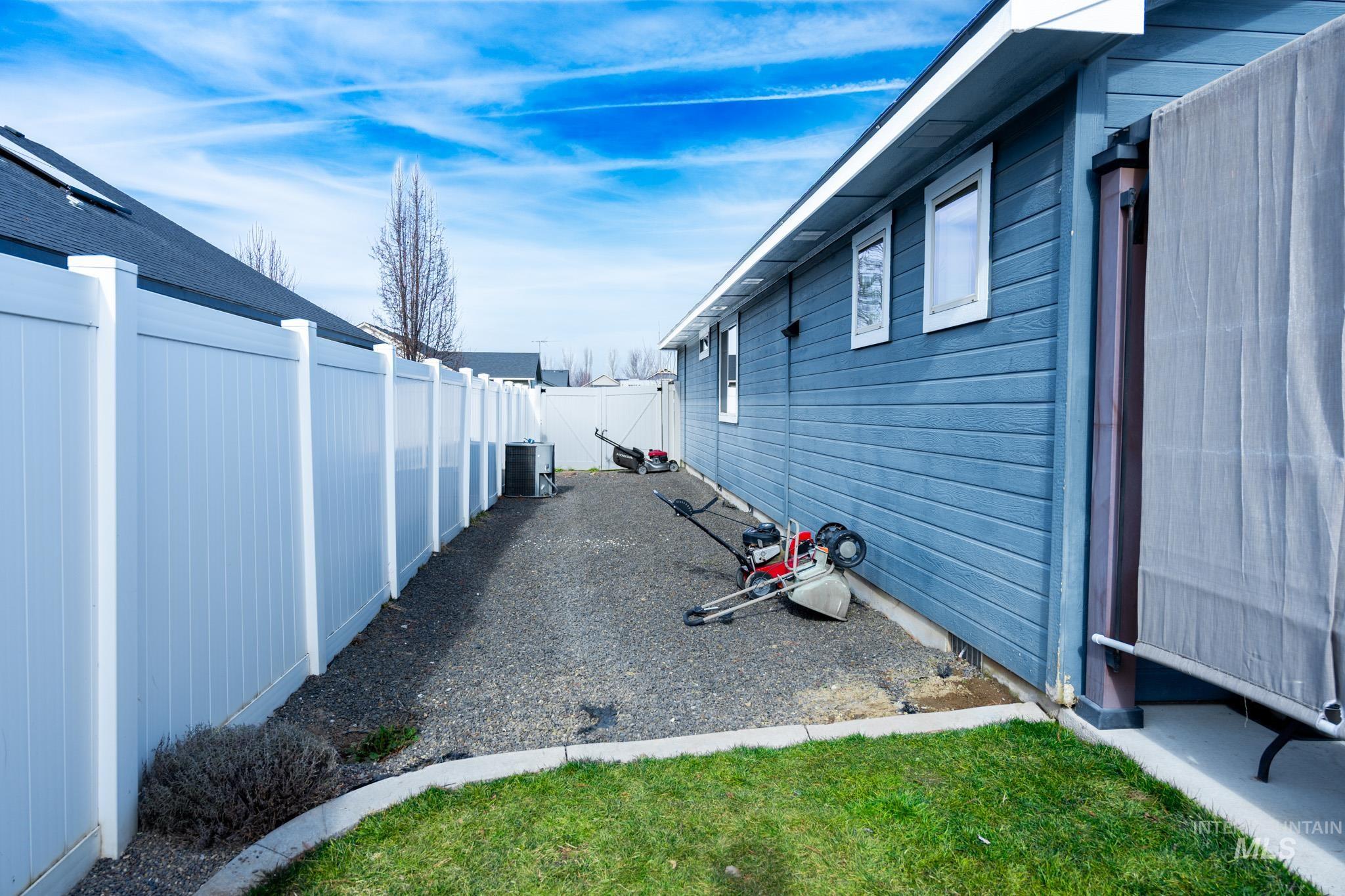 352 Syringa Springs Drive Fruitland, ID 83619 - Photo 40 of 48