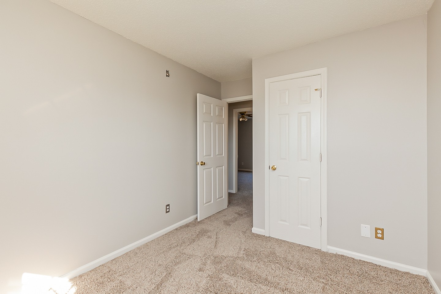 963 Granny White Road Clarksville, TN 37040 - Photo 15 of 17 Gallery Image 15
