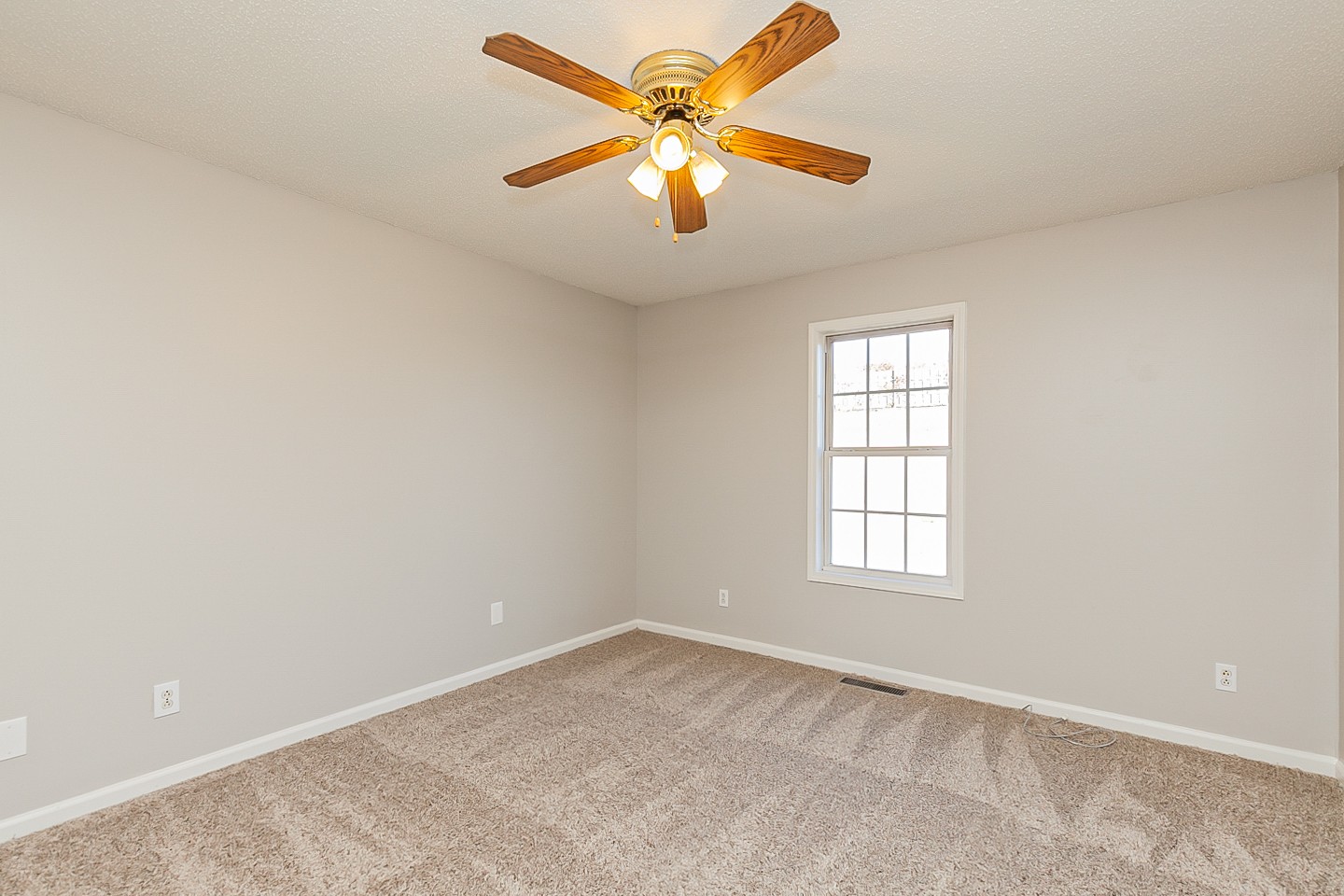 963 Granny White Road Clarksville, TN 37040 - Photo 10 of 17 Gallery Image 10