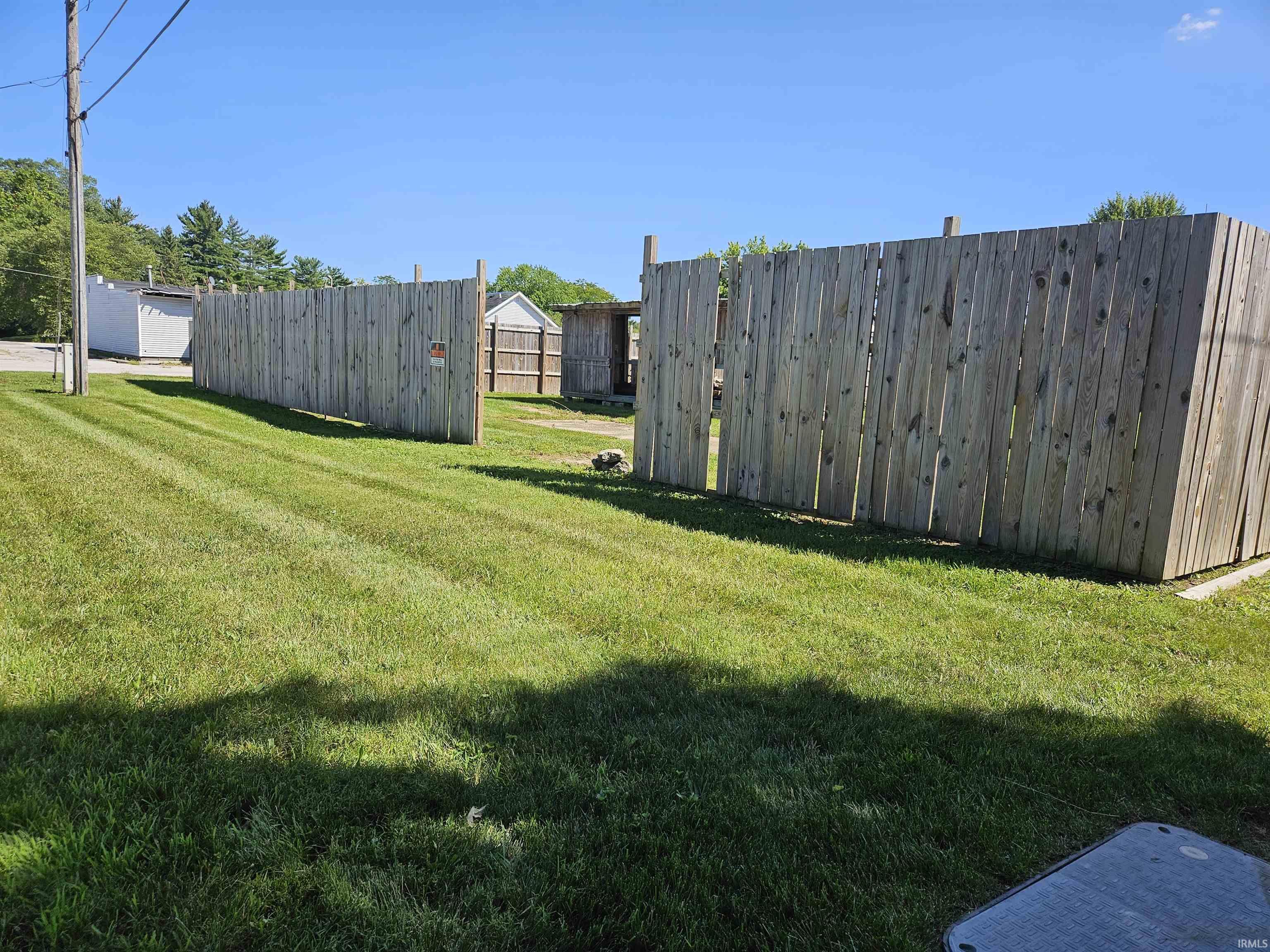 502 Kelly Street Rome City, IN 46784 - Photo 5 of 9