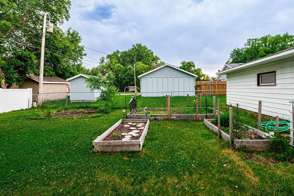 808 15th Street North Moorhead, MN 56560 - Photo 23 of 23
