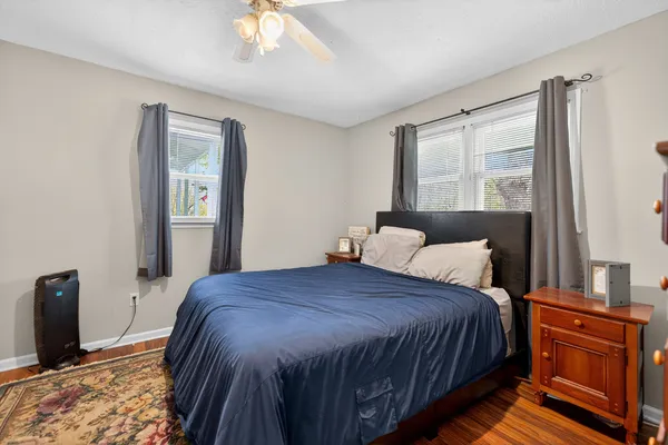 $2,500 | 33356 North Sears Boulevard, Grayslake, IL 60030