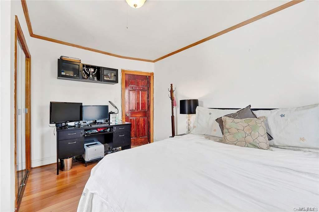 47-27 161 Street Queens, NY 11358 - Photo 15 of 16