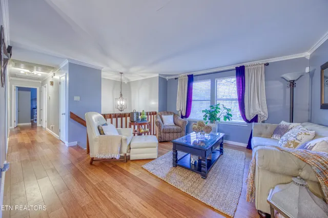 $400,000 | 8837 Flintlock Road, Knoxville, TN 37931