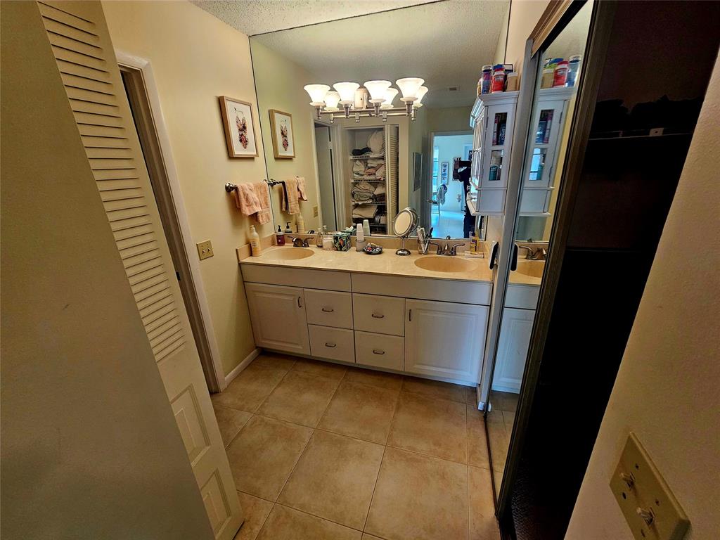 21827 Arriba Real, Unit L Boca Raton, FL 33433 - Photo 27 of 36