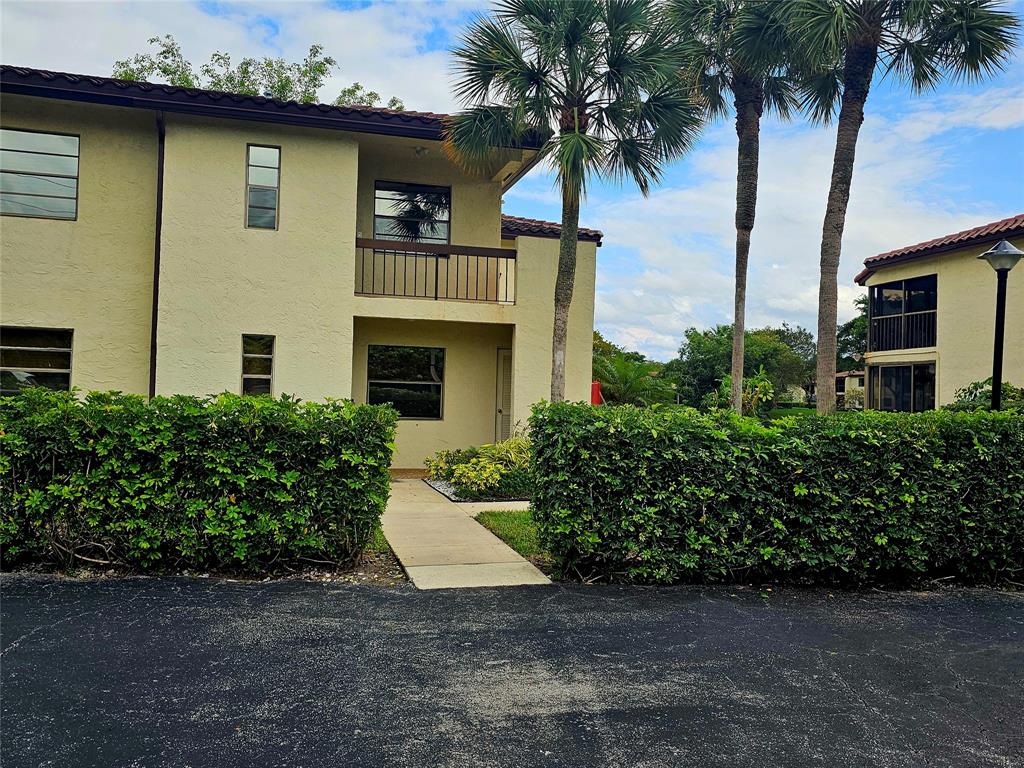 21827 Arriba Real, Unit L Boca Raton, FL 33433 - Photo 3 of 36