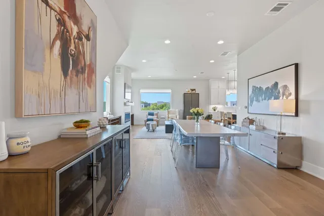 $775,000 | 7905 Floracita Lane, Austin, TX 78735