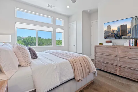 $775,000 | 7905 Floracita Lane, Austin, TX 78735