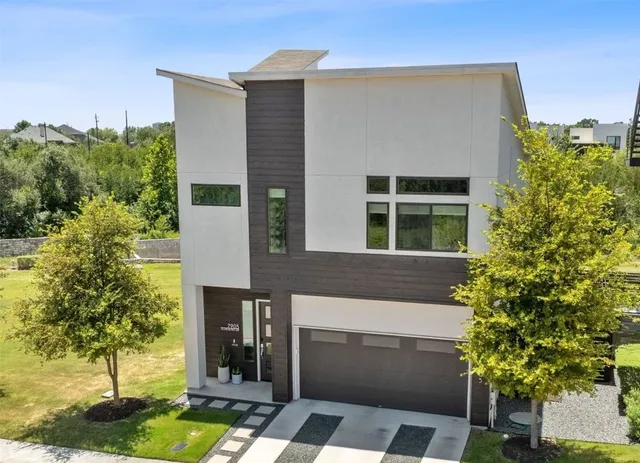 $775,000 | 7905 Floracita Lane, Austin, TX 78735