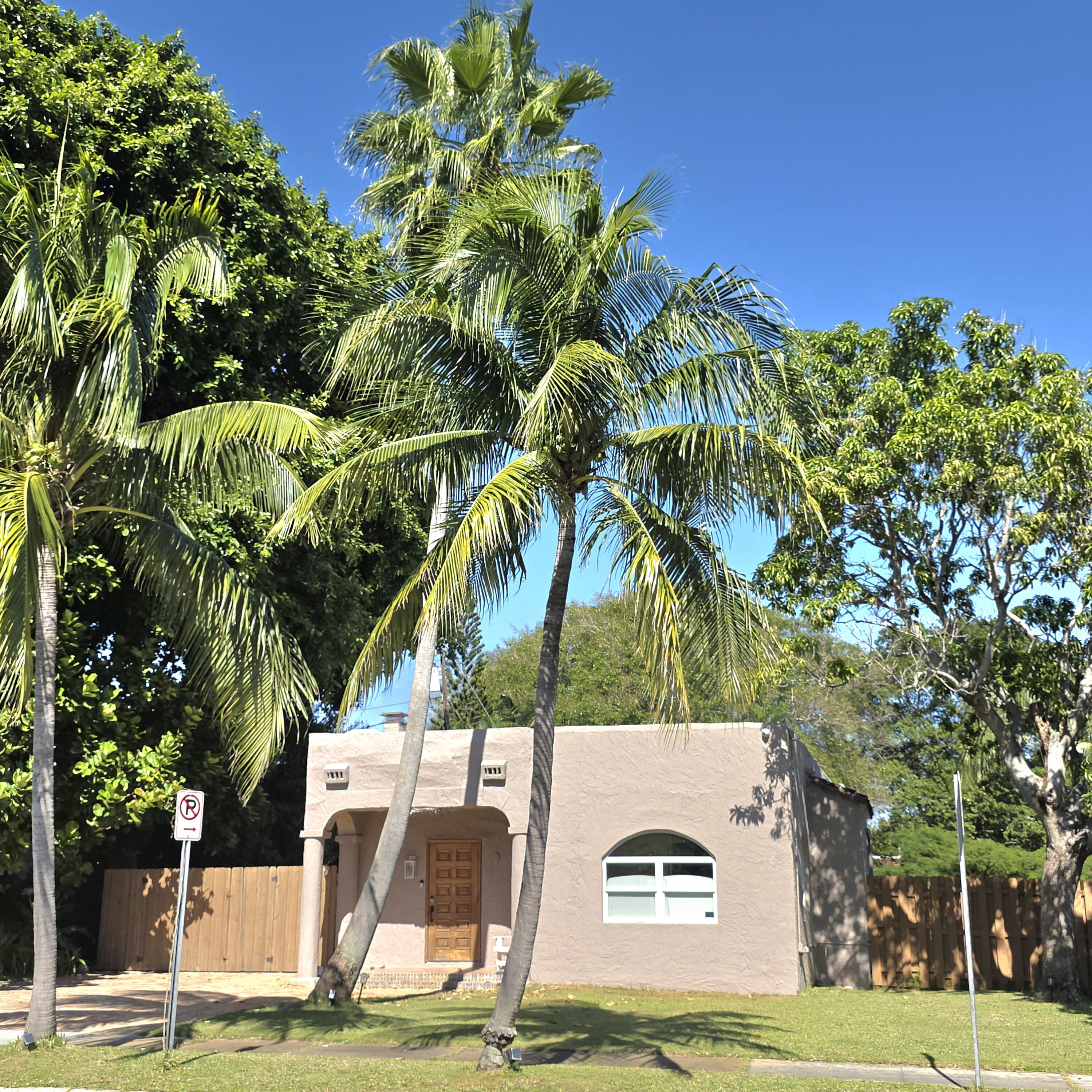 511 Upland Road West Palm Beach, FL 33401 - Photo 17 of 22 20251114_114150