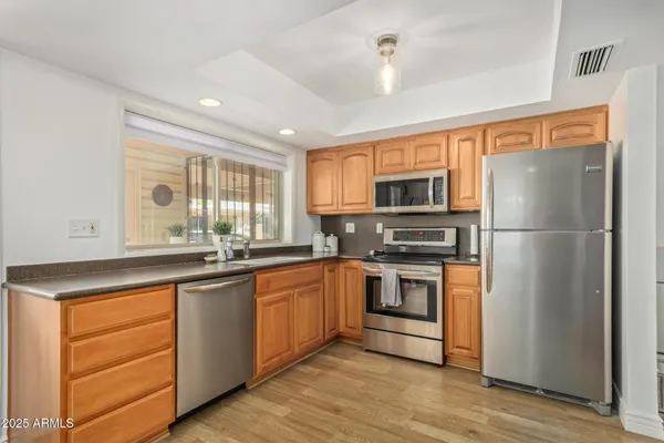 $3,195 | 8490 East Chaparral Road, Scottsdale, AZ 85250