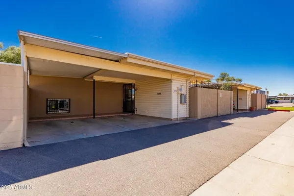 $3,195 | 8490 East Chaparral Road, Scottsdale, AZ 85250