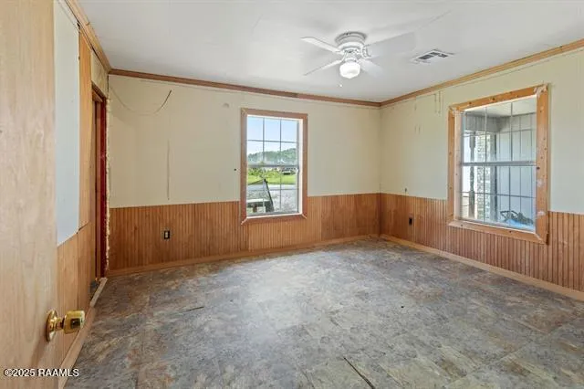 $135,000 | 103 Houssiere Road, Jennings, LA 70546