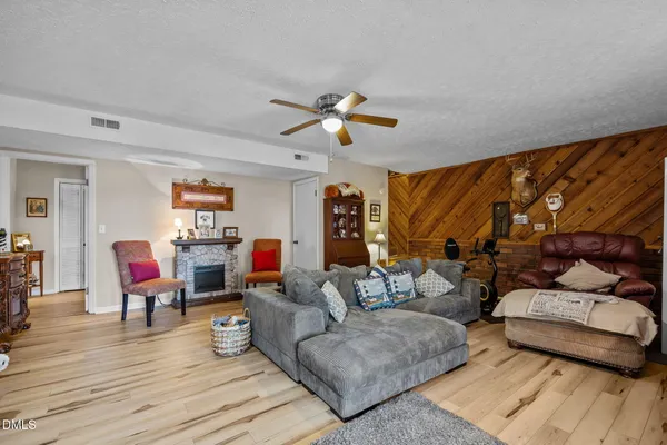 $699,000 | 600 Fox Lair Trail, Semora, NC 27343