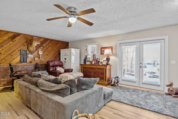 $699,000 | 600 Fox Lair Trail, Semora, NC 27343