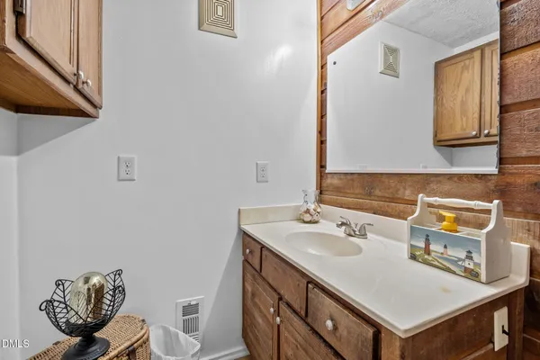 $699,000 | 600 Fox Lair Trail, Semora, NC 27343