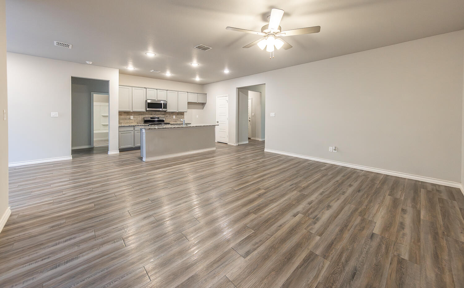 7008 21st Street Lubbock, TX 79407 - Photo 6 of 25 2L9A8722