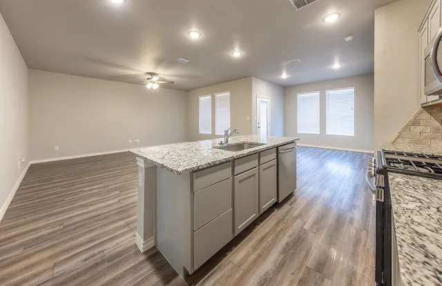 $220,000 | 7008 21st Street, Lubbock, TX 79407