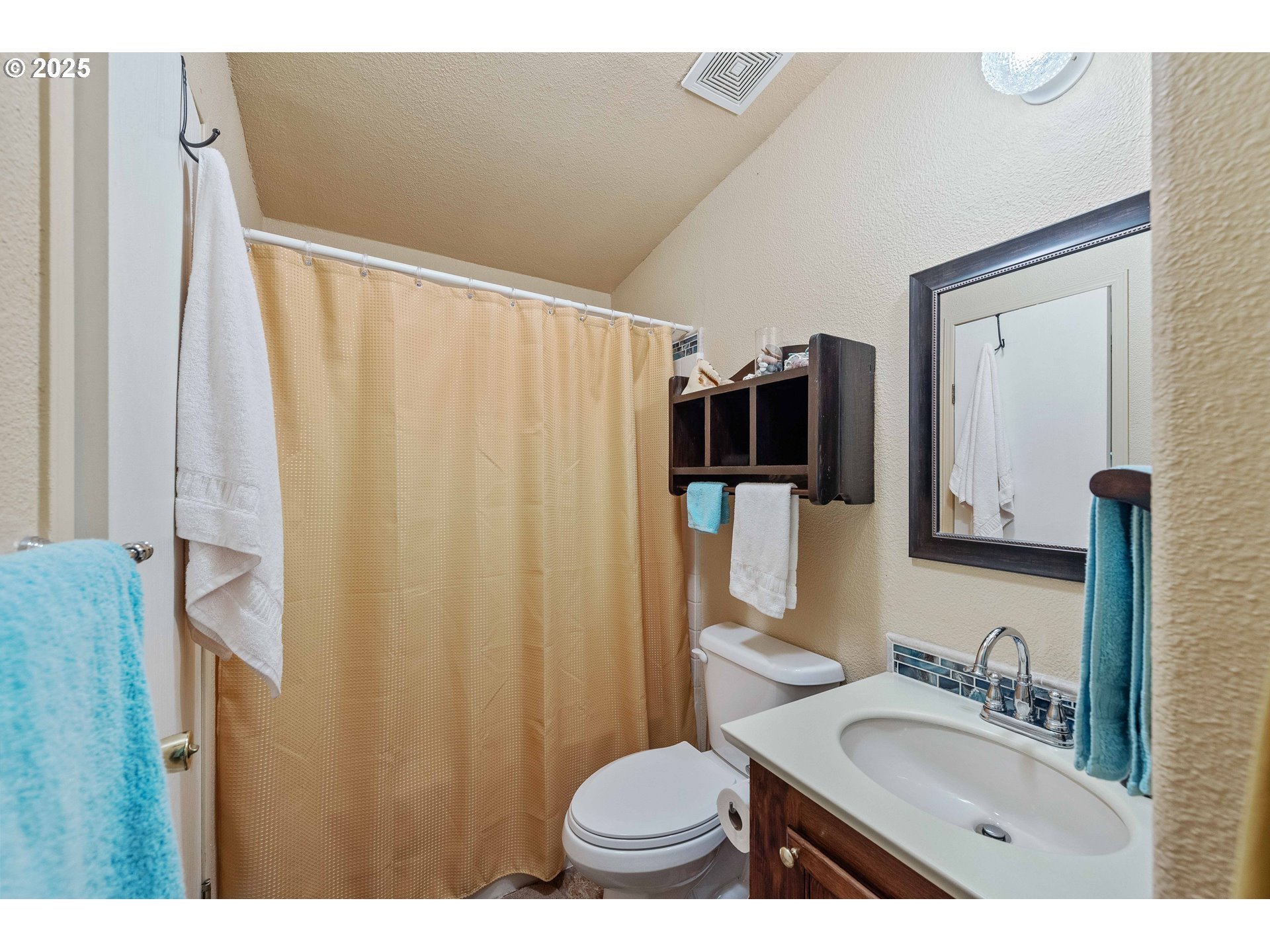 63301 Adirondack Road Coos Bay, OR 97420 - Photo 22 of 30 Gallery Image 22