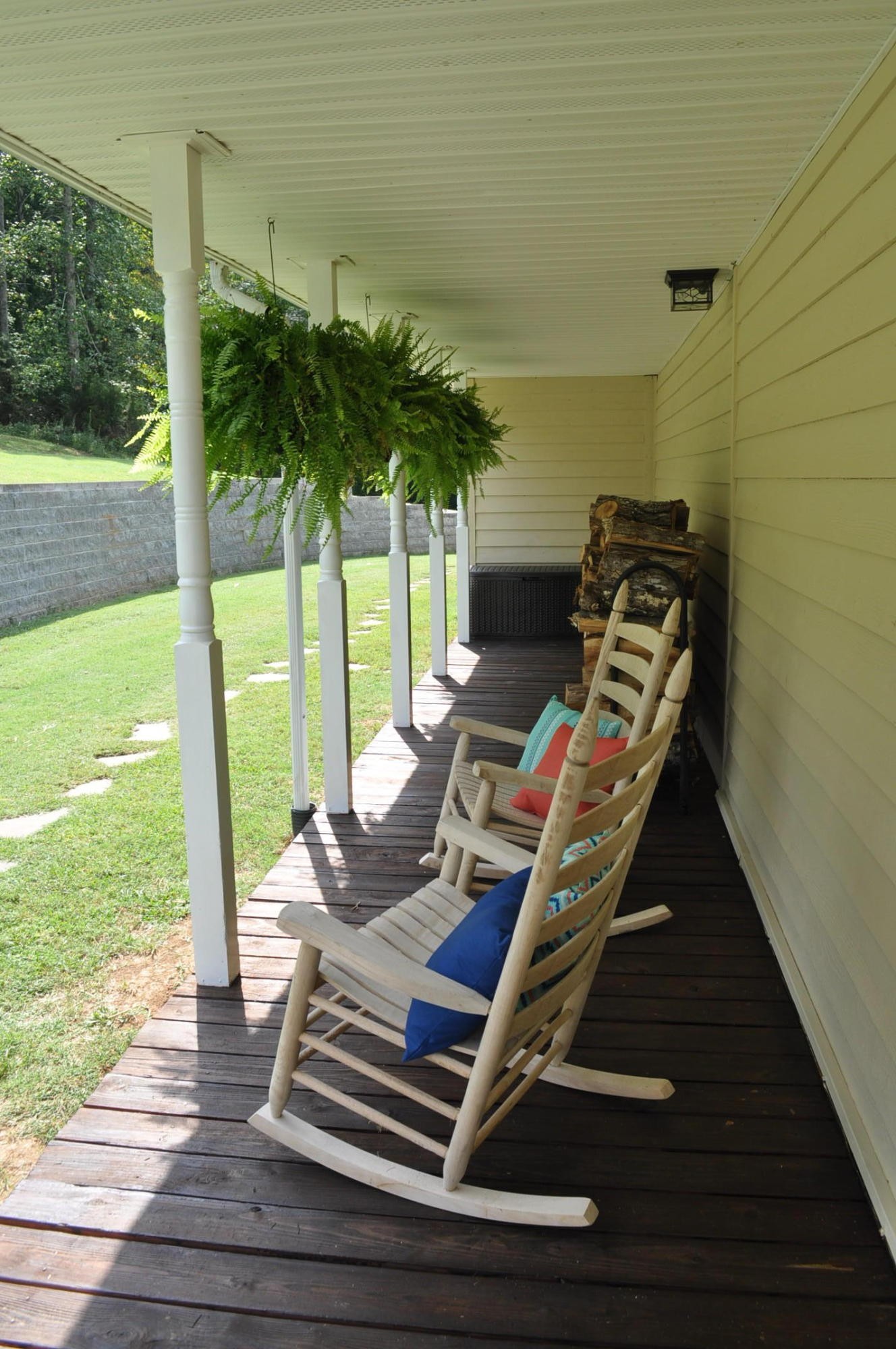 256 Rench Road Kingston, TN 37763 - Photo 4 of 23 a view of a ocean from a balcony