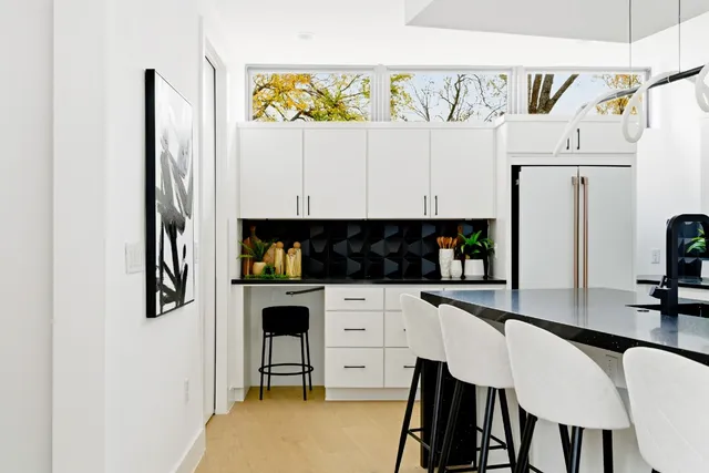 $1,194,000 | 4613 Bolm Road, Austin, TX 78702