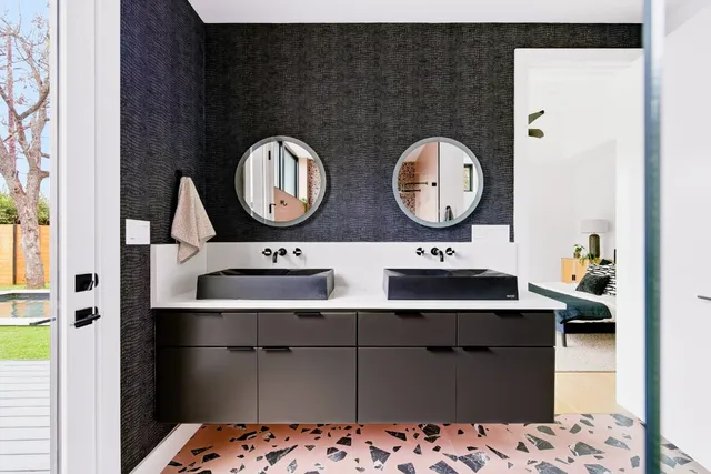 $1,194,000 | 4613 Bolm Road, Austin, TX 78702