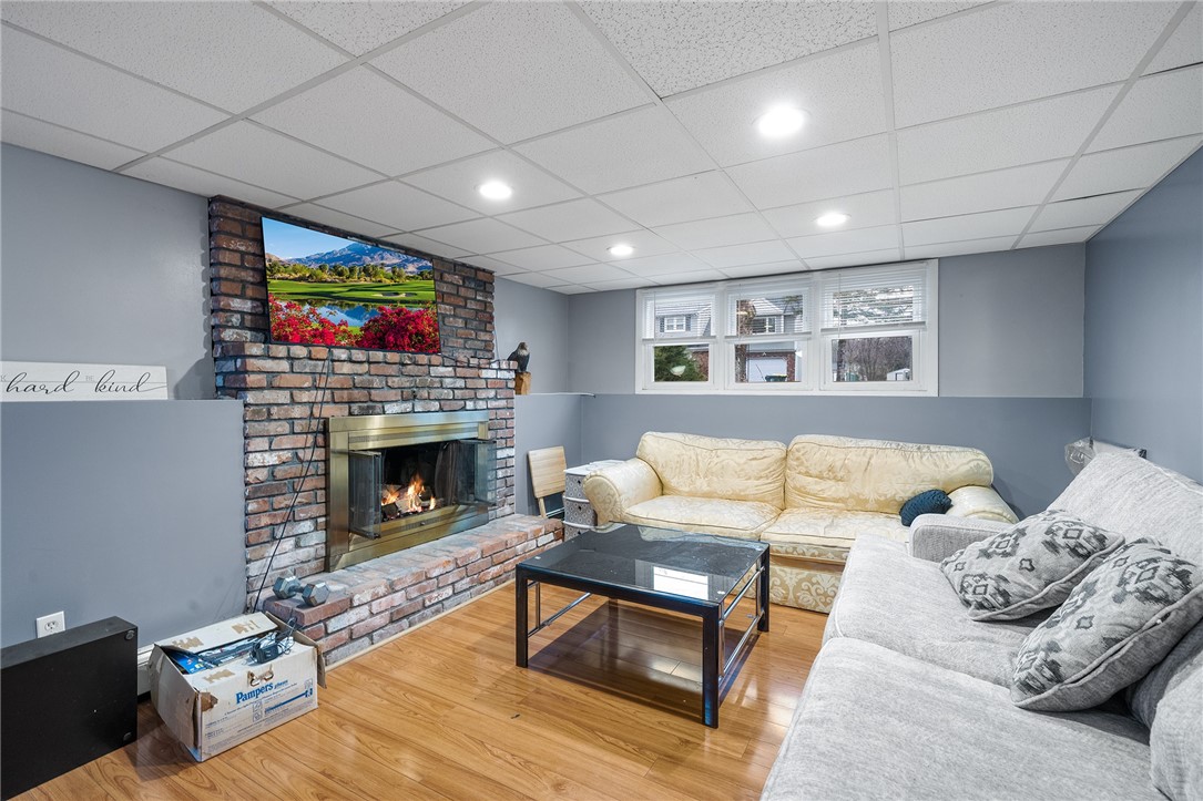 8 Arrowhead Trail Smithfield, RI 02917 - Photo 22 of 37