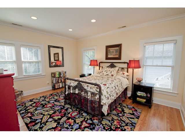 156 South Remington Road Columbus, OH 43209 - Photo 8 of 18