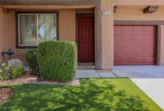 $564,900 | 212 Malcolm Street, Henderson, NV 89074