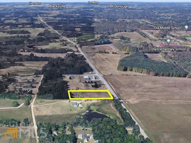 a bathroom with a shower curtain