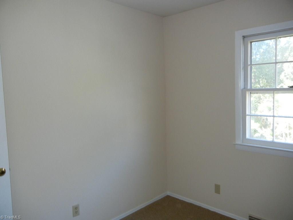 2910 St Marks Road Southwest, Unit B Winston-Salem, NC 27103 - Photo 7 of 10 Gallery Image 7