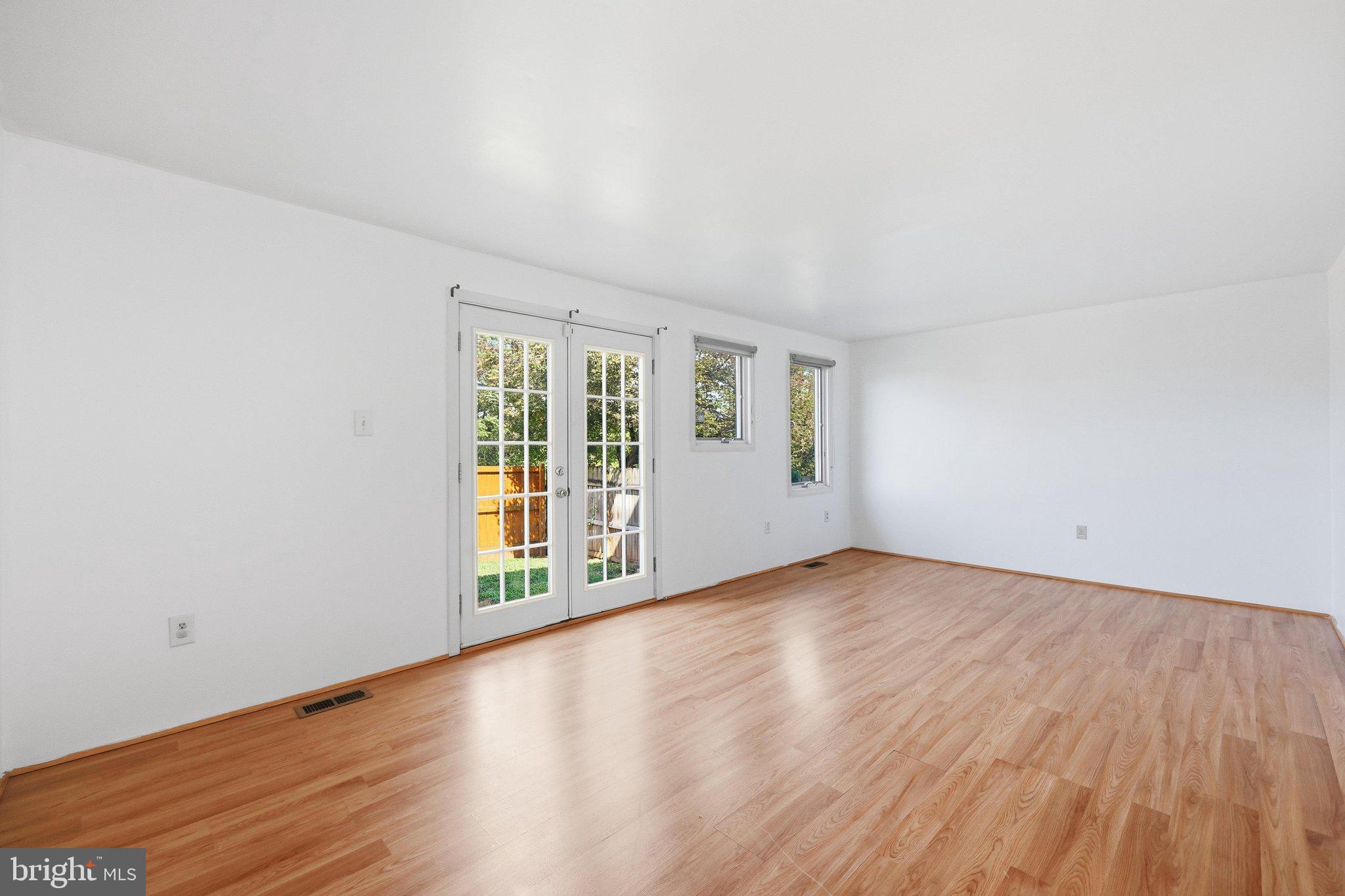 17676 Kohlhoss Road Poolesville, MD 20837 - Photo 17 of 46 OLIA7915